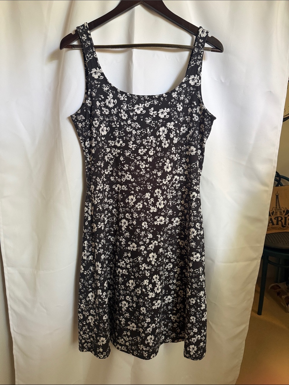 Lole Black and White Floral Midi Dress size Small